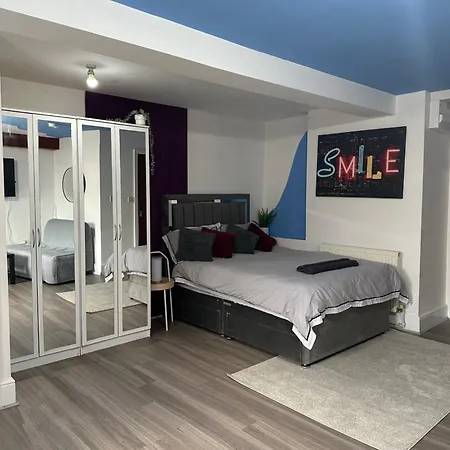 Modern & Cosy Studio Near City Centre Leeds  Exterior photo