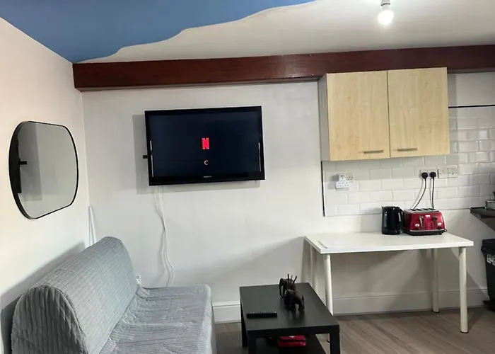 Modern & Cosy Studio Near City Centre